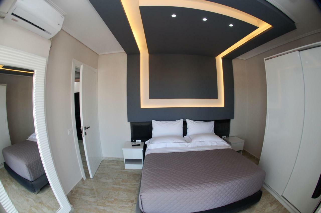 Oceanic Luxury Apartments Sarande Exterior photo
